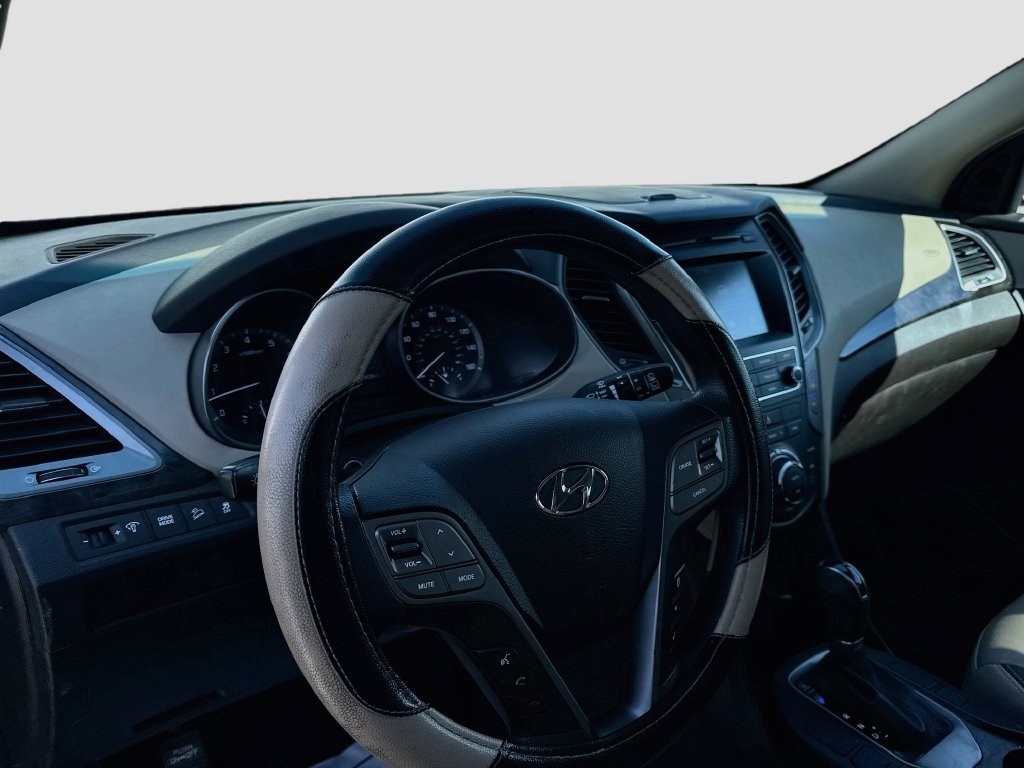 Used 2017 Hyundai Santa Fe Sport FWD image 10