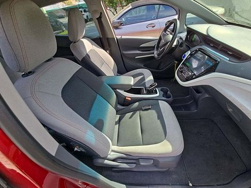 Used 2021 Chevrolet Bolt LT image 12