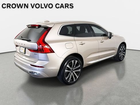 Used 2023 Volvo XC60 B5 Ultimate w/ Protection Package Premier image 6