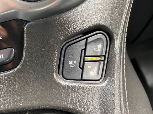 Used 2017 Chevrolet Tahoe Premier RWD image 39