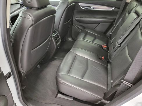 Used 2018 Cadillac XT5 Premium Luxury AWD/4WD image 21