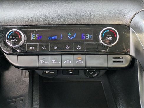 Certified 2023 Hyundai Elantra SEL image 25