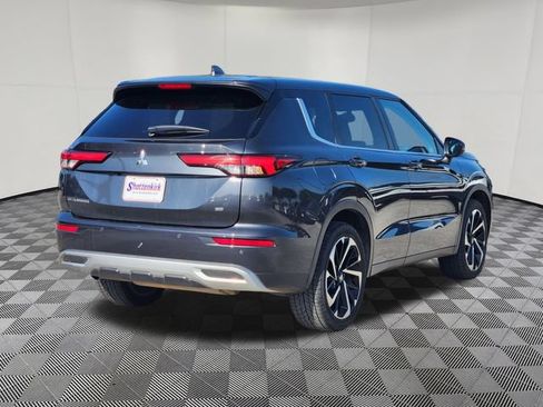 Used 2024 Mitsubishi Outlander SE FWD image 5