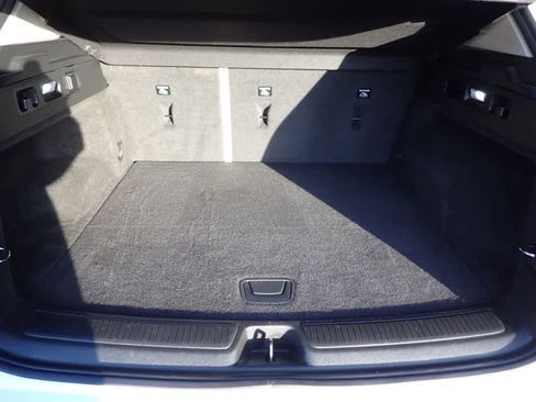 Certified 2022 Buick Envision Avenir w/ Technology Package II image 26