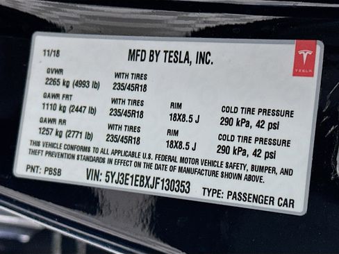 Used 2018 Tesla Model 3 Long Range image 12