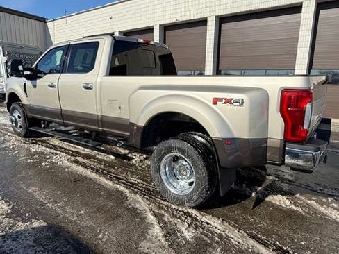 Used 2017 Ford F350 King Ranch w/ King Ranch Ultimate Package image 5