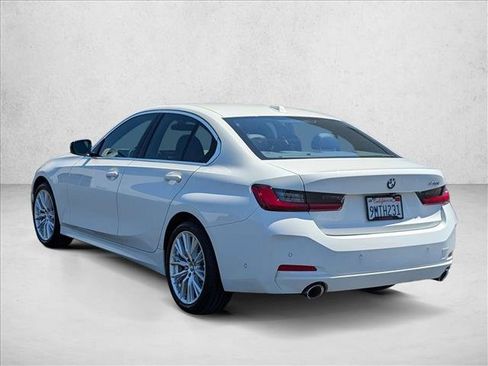 Certified 2024 BMW 330i Sedan w/ Convenience Package RWD image 6