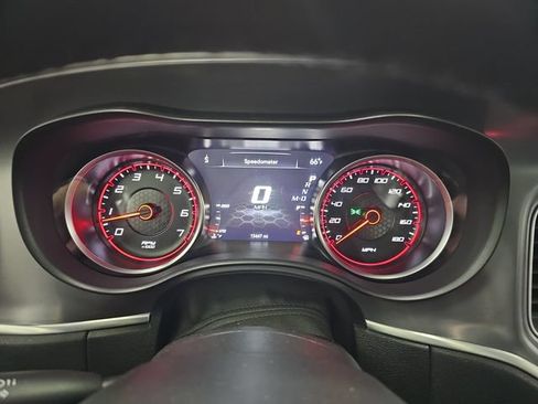Used 2019 Dodge Charger Scat Pack w/ Navigation & Travel Group RWD image 15