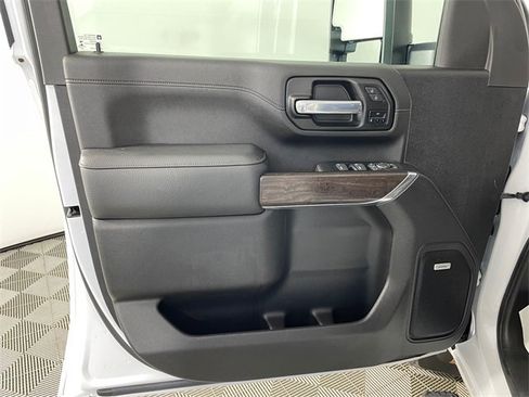 Used 2023 GMC Sierra 2500 Denali image 14