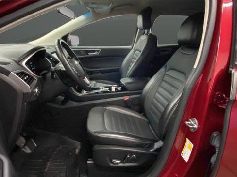 Used 2018 Ford Edge SEL w/ Equipment Group 201A image 9
