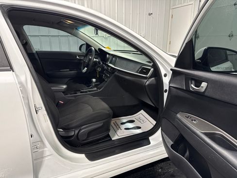 Used 2020 Kia Optima LX FWD image 10