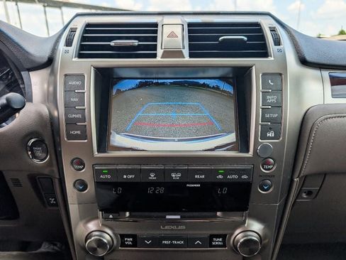 Used 2019 Lexus GX 460 Premium AWD/4WD image 26