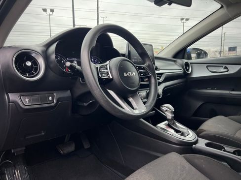 Used 2022 Kia Forte LXS image 33
