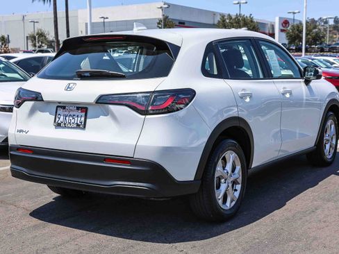 Certified 2024 Honda HR-V LX image 24