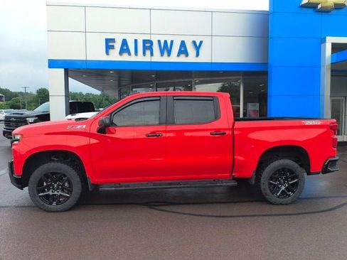 Used 2021 Chevrolet Silverado 1500 LT Trail Boss w/ Bed Protection Package AWD/4WD image 1