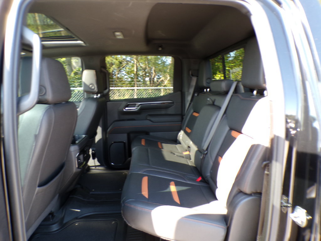 Used 2022 GMC Sierra 1500 AT4 w/ AT4 Preferred Package AWD/4WD image 20