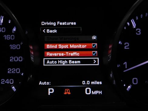 Used 2014 Land Rover Range Rover Sport HSE image 44