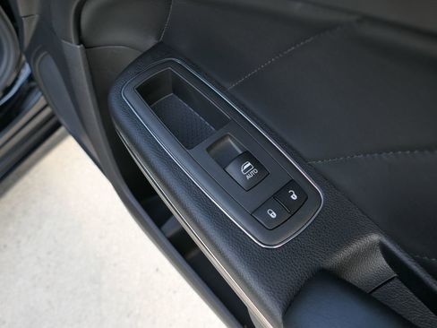 Used 2022 Dodge Charger SRT Hellcat w/ Harman/Kardon Audio Group image 24