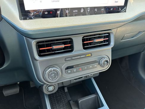 New 2025 Ford Maverick Lariat AWD/4WD image 30
