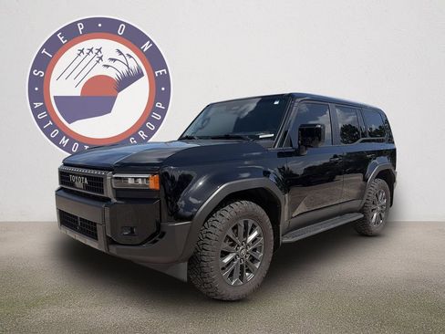 Used 2026 Toyota Land Cruiser w/ Premium Package AWD/4WD image 2
