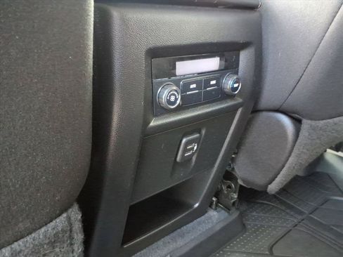 Used 2021 Chevrolet Traverse LS AWD/4WD image 17