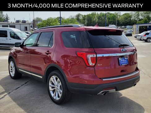 Certified 2018 Ford Explorer XLT w/ Equipment Group 202A AWD/4WD image 3