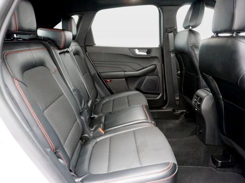 Used 2024 Ford Escape ST-Line w/ Tech Pack #1 FWD image 17