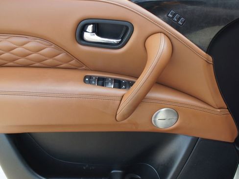 Used 2024 INFINITI QX80 Sensory w/ Cargo Package image 31