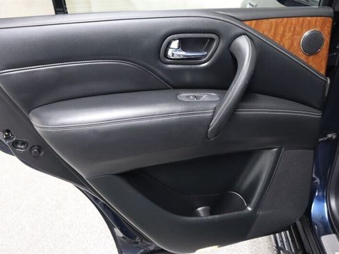 Used 2018 INFINITI QX80 4WD w/ Driver Assistance Package image 35