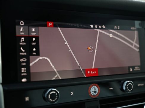 New 2026 Porsche Macan S image 40