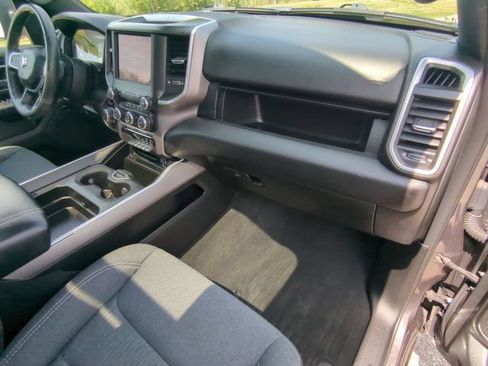 Used 2020 RAM 1500 Big Horn AWD/4WD image 27