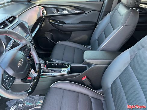 Used 2022 Chevrolet TrailBlazer RS FWD image 20