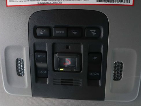 Used 2023 Toyota Camry LE w/ Convenience Package FWD image 31