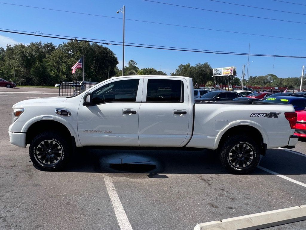Used 2018 Nissan Titan PRO-4X w/ Pro-4x Convenience Package AWD/4WD image 6