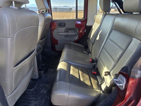 Used 2010 Jeep Wrangler Unlimited Sahara w/ Mopar Chrome Edition Group image 13