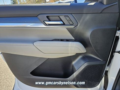 New 2026 GMC Terrain Elevation w/ Black Edition image 13