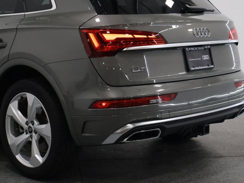 Certified 2023 Audi Q5 2.0T Premium Plus image 10