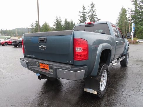 Used 2007 Chevrolet Silverado 2500 LTZ w/ Safety Package image 8