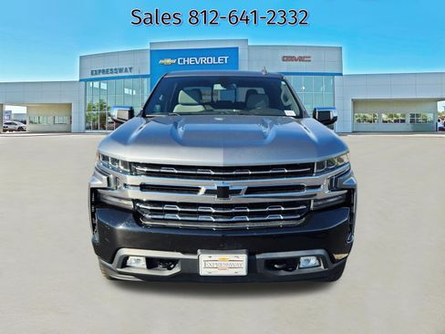 Used 2019 Chevrolet Silverado 1500 LTZ image 2