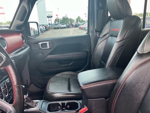 Used 2022 Jeep Gladiator Rubicon w/ LED Lighting Group AWD/4WD image 10