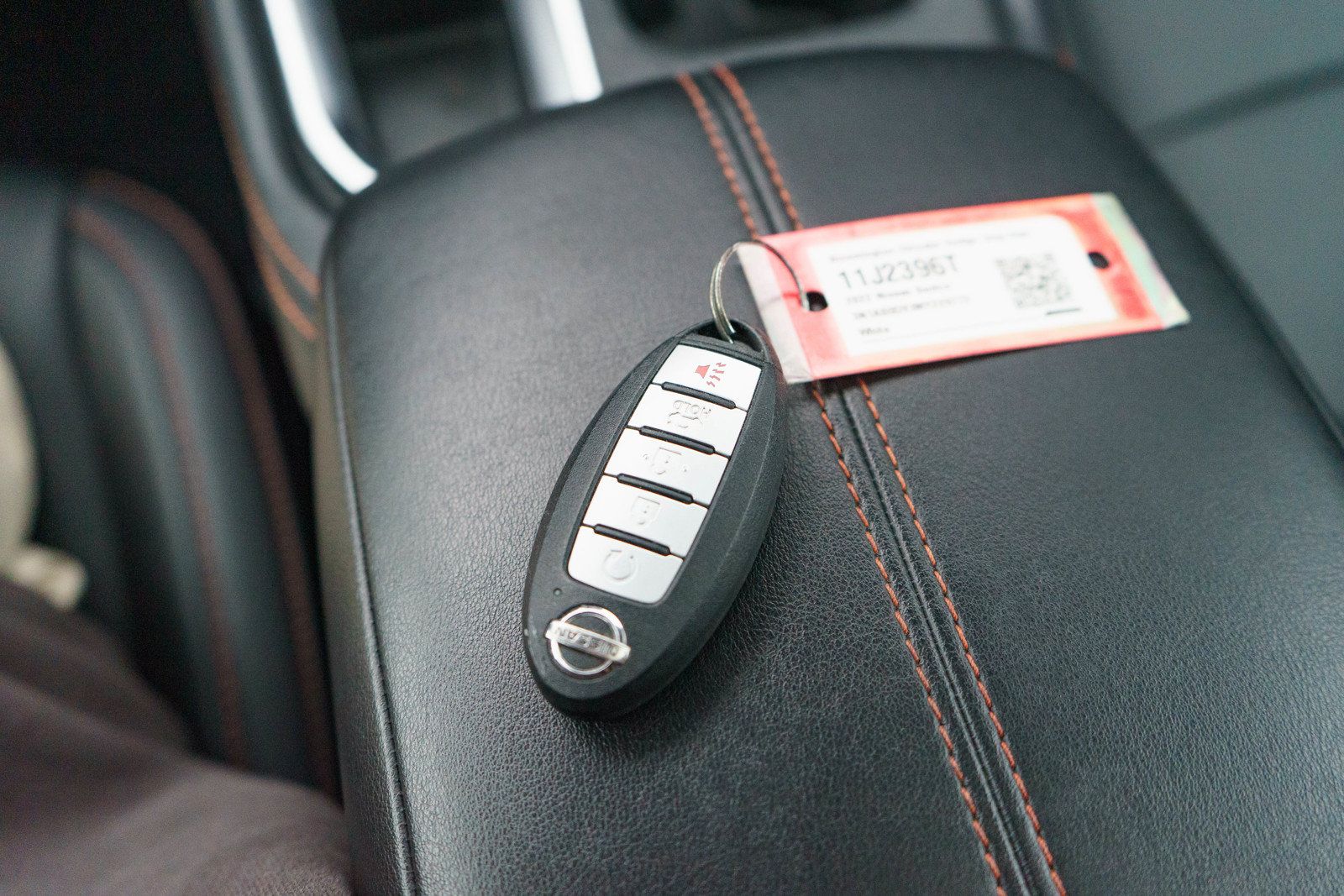 Used 2022 Nissan Sentra SR w/ SR Premium Package FWD image 28