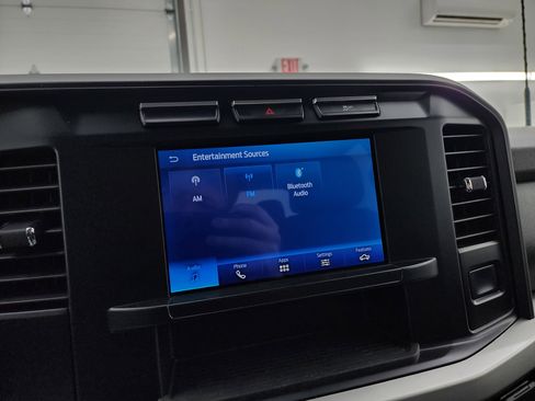 Used 2023 Ford F350 XLT image 49