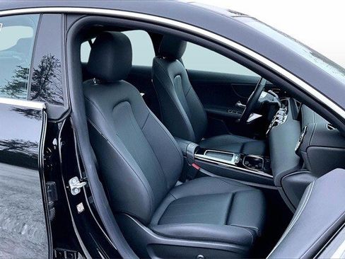 Used 2025 Mercedes-Benz CLA 250 4MATIC image 32