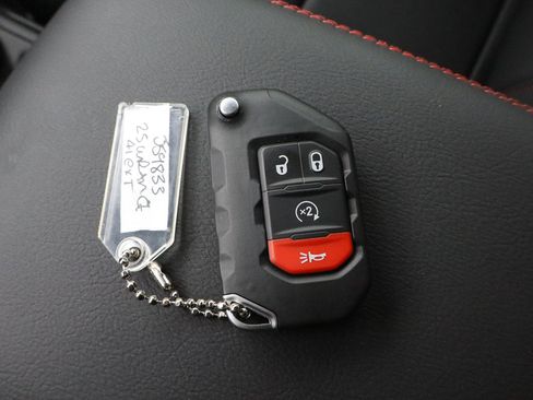 New 2025 Jeep Wrangler Unlimited Rubicon w/ Technology Group image 43