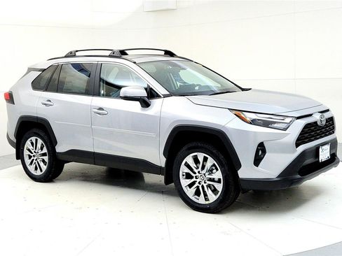New 2025 Toyota RAV4 XLE Premium image 7