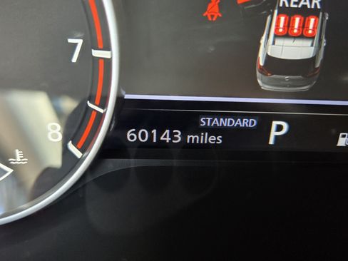 Used 2024 Nissan Rogue SV FWD image 34