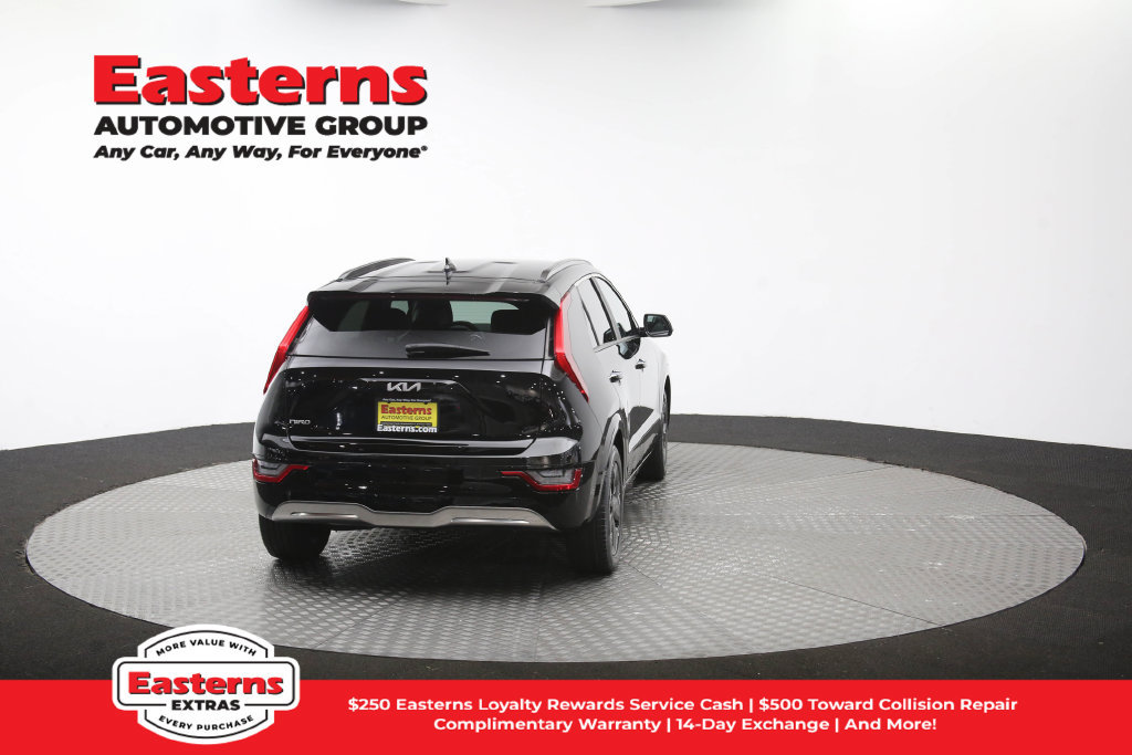 Used 2023 Kia Niro Wave w/ Wave Preserve Package FWD image 43