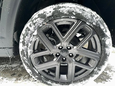 New 2026 Jeep Compass Limited image 5