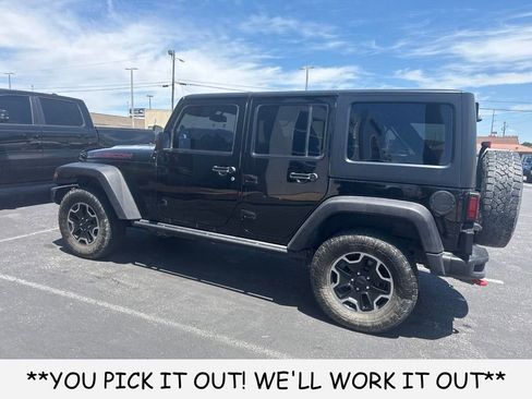 Used 2016 Jeep Wrangler Unlimited Rubicon AWD/4WD image 8