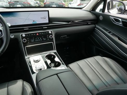 Used 2026 Genesis GV80 2.5T AWD/4WD image 14